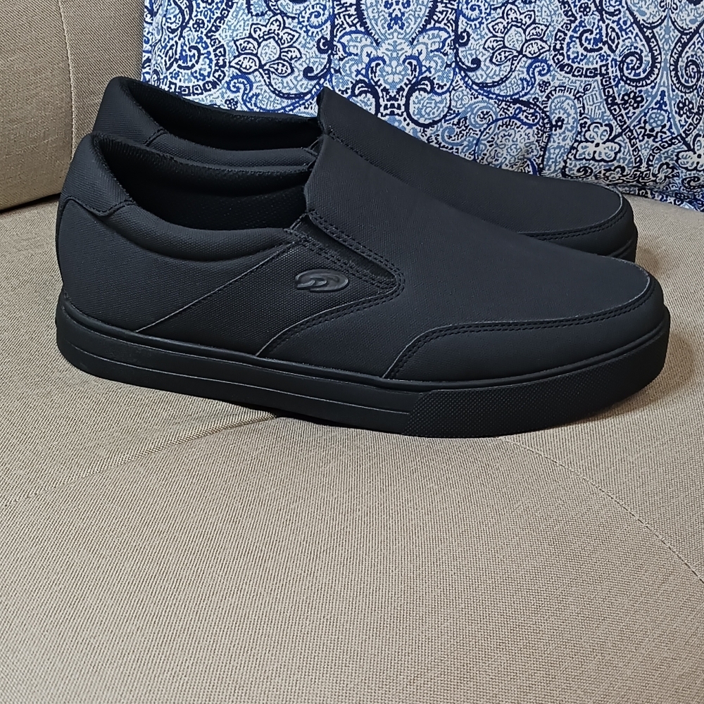 Dr. Scholl's Valiant slip-on WORK shoes black NWOT